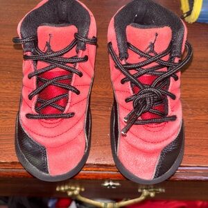 Jordan retro 12 reverse flu game used